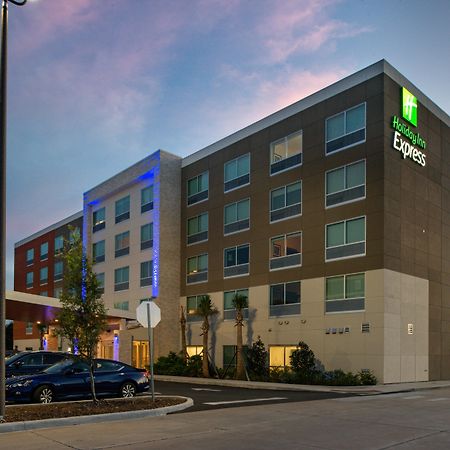 Holiday Inn Express Orlando - South Park, An Ihg Hotel Exterior photo